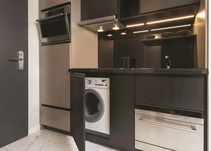 Adina Apartment Hotel Frankfurt Westend Francoforte sul Meno